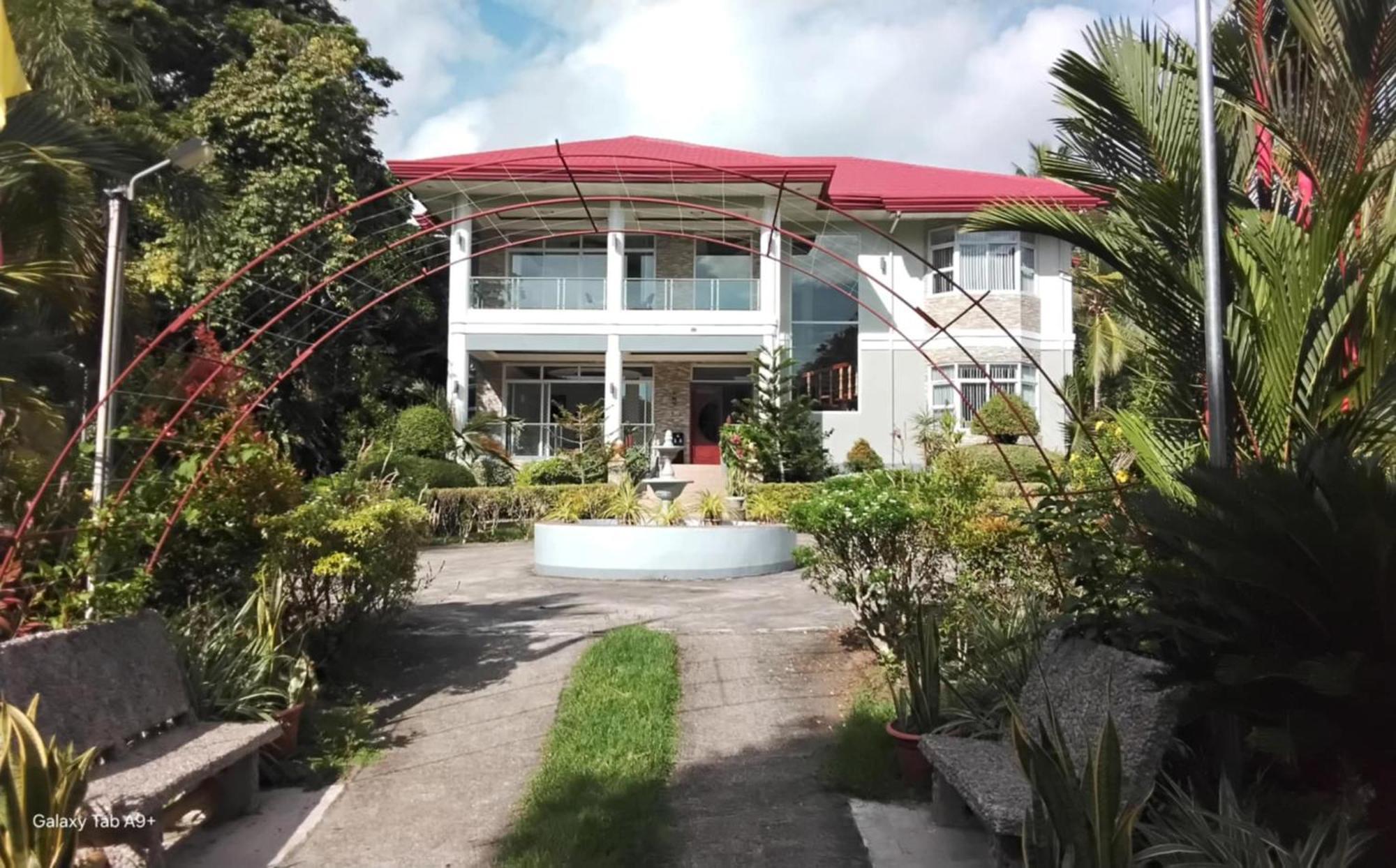 Camiguin Lanzones Resort Mambajao Exterior foto