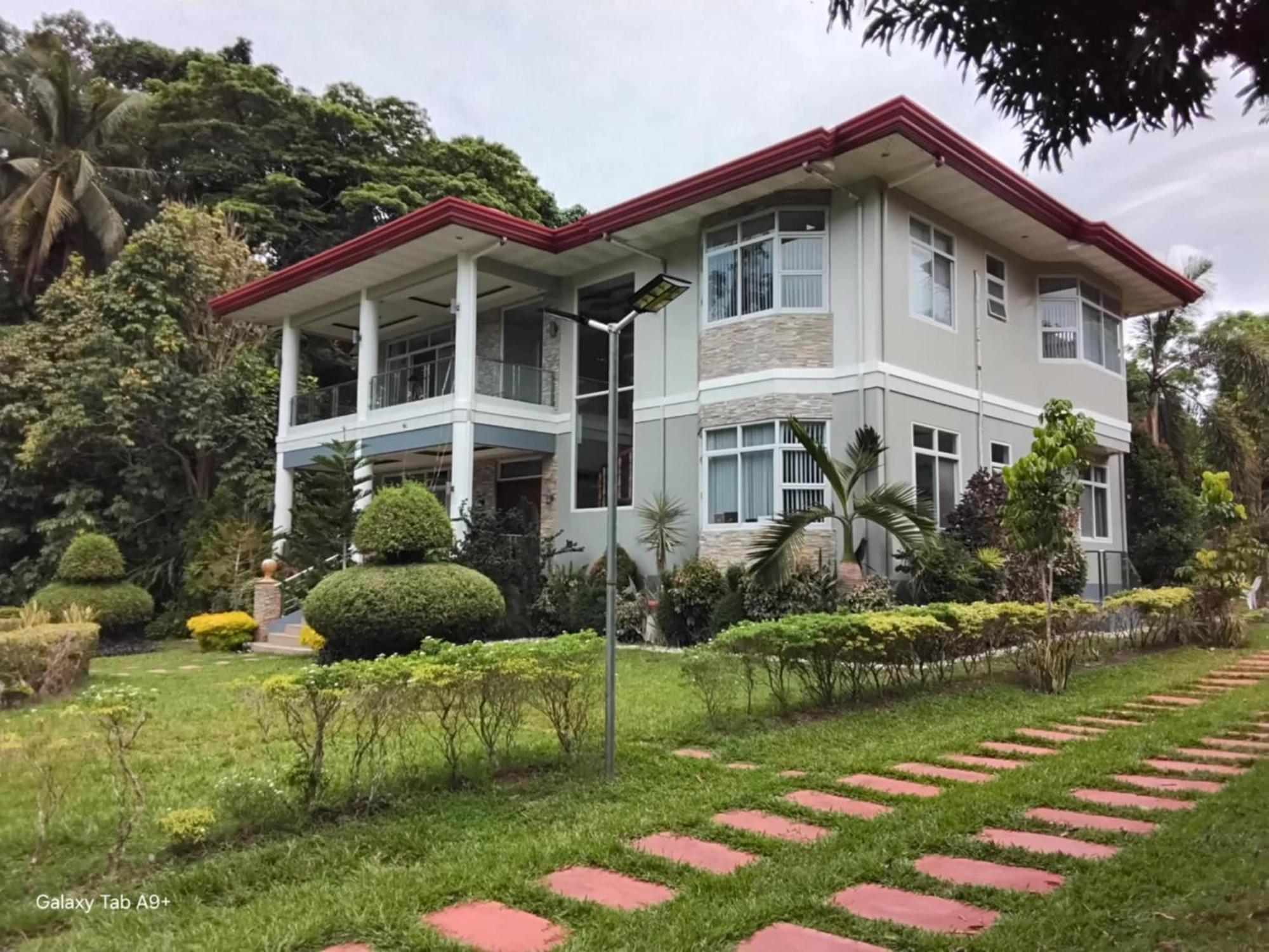 Camiguin Lanzones Resort Mambajao Exterior foto
