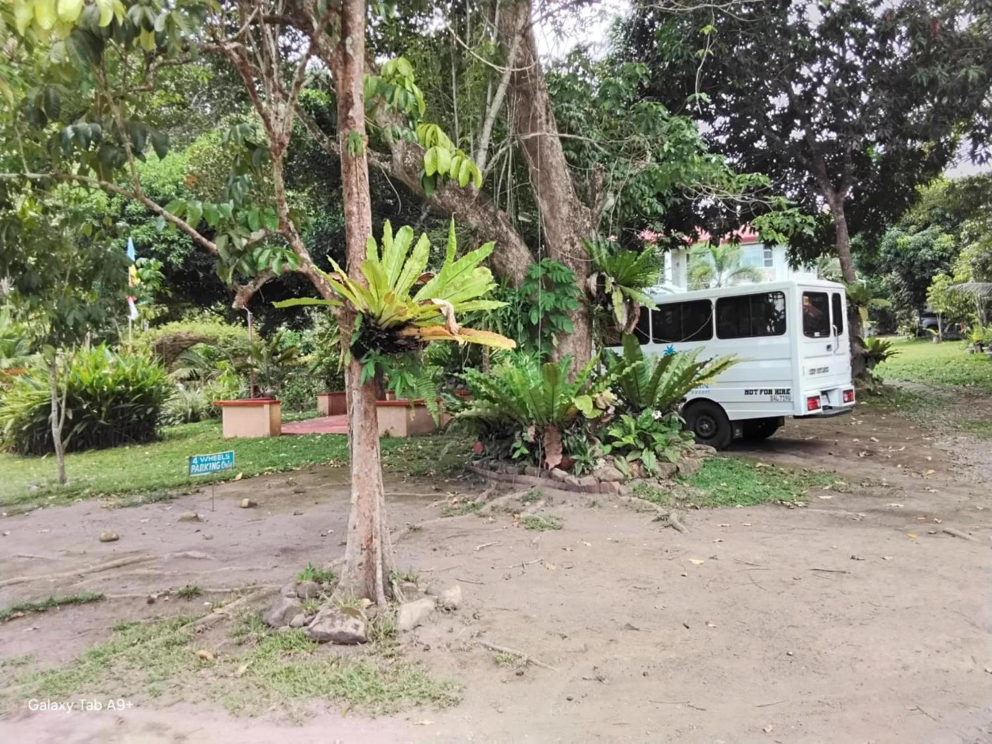 Camiguin Lanzones Resort Mambajao Exterior foto