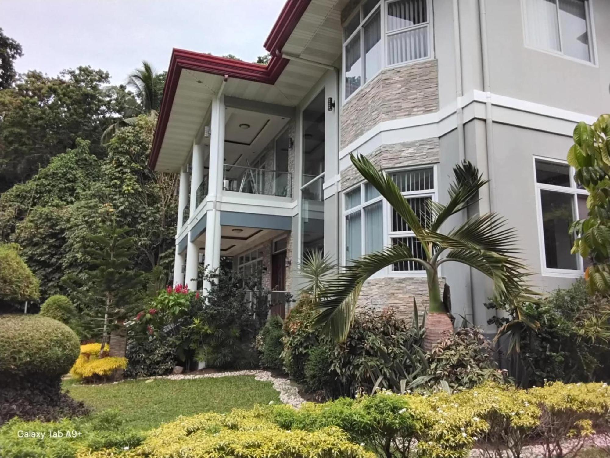 Camiguin Lanzones Resort Mambajao Exterior foto