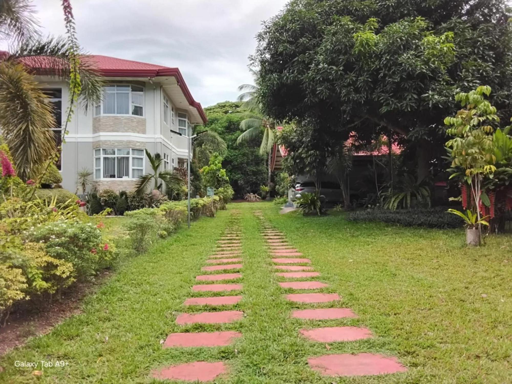 Camiguin Lanzones Resort Mambajao Exterior foto